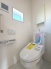 トイレにはウォシュレット機能を標準装備。
