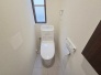 トイレにはウォシュレット機能を標準装備。
