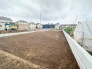 建築条件なしの敷地。弊社グループ「白馬建設」にて建物プランをご提案できます。実際の陽当たりやサイズ感を現地でお確かめください。


