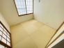 和室がある間取り。畳の香りとともにどこか落ち着く空間です。
