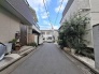 現地のご見学予約もスタートしました。周辺で売りに出ている物件も沢山御座います。まとめてご見学ができますのでお気軽にお申しつけください。
