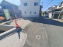 安心して暮らすことのできる住宅街。　住宅地の道路は一般に交通量が少なく車などの騒音が少ないため、住民にとって静かな生活環境が提供されます。
