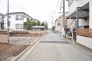 2号棟 周辺は住宅が建ち並ぶ閑静な住宅街です。
