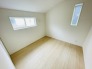 勾配天井の2階のお部屋。この勾配の角度がお洒落な雰囲気を感じさせてくれます。
