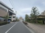 周辺は住宅が建ち並ぶ閑静な住宅街です。
