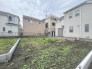 土地物件にはご確認頂くポイントがたくさんございます、土地だけのご見学の際もご遠慮せず、ぜひお気軽に担当スタッフにお申しつけくださいませ。
