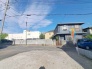 建築条件なしの敷地。弊社グループ「白馬建設」にて建物プランをご提案できます。実際の陽当たりやサイズ感を現地でお確かめください。

