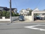 個々の優先事項や好みに基づいて考慮することが重要、 様々なライフスタイル、自分や家族にとってマッチする街並みを選ぶことが大切です。
