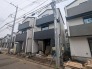 実際に室内をご見学頂くと生活のイメージが広がると思います。家具を置いたイメージや窓からの景色など。
