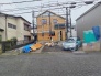 現在建物を建築中です、建築中の物件については現地確認の他、同施工会社の完成施工例のご案内、担当者のプレゼンテーションにてご検討ください。適切なご検討の方法をご説明させて頂きます。
