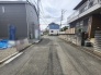 3号棟 安心して暮らすことのできる住宅街。　住宅地の道路は一般に交通量が少なく車などの騒音が少ないため、住民にとって静かな生活環境が提供されます。
