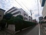 実際に室内をご見学頂くと生活のイメージが広がると思います。家具を置いたイメージや窓からの景色など。
