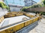 現在建物を建築中です、建築中の物件については現地確認の他、同施工会社の完成施工例のご案内、担当者のプレゼンテーションにてご検討ください。適切なご検討の方法をご説明させて頂きます。
