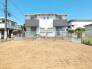 周辺は住宅が建ち並ぶ閑静な住宅街です。
