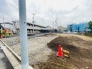 現在建物を建築中です、建築中の物件については現地確認の他、同施工会社の完成施工例のご案内、担当者のプレゼンテーションにてご検討ください。適切なご検討の方法をご説明させて頂きます。
