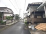 周辺は住宅が建ち並ぶ閑静な住宅街です。
