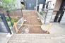 現地のご見学予約もスタートしました。周辺で売りに出ている物件も沢山御座います。まとめてご見学ができますのでお気軽にお申しつけください。
