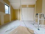 実際に室内をご見学頂くと生活のイメージが広がります。家具を置いたイメージや窓からの景色など、現地で体感ください。
