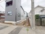 安心して暮らすことのできる住宅街。　住宅地の道路は一般に交通量が少なく車などの騒音が少ないため、住民にとって静かな生活環境が提供されます。
