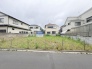 現地ご見学の際、スタッフが様々なご質問に対応いたします、周辺環境、前面道路、建築可能な建物について、ぜひご相談ください。
