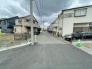 周辺は住宅が建ち並ぶ閑静な住宅街です。
