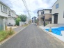 周辺は住宅が建ち並ぶ閑静な住宅街です。
