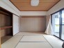 和室がある間取り。畳の香りとともにどこか落ち着く空間です。

