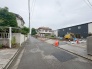 安心して暮らすことのできる住宅街。　住宅地の道路は一般に交通量が少なく車などの騒音が少ないため、住民にとって静かな生活環境が提供されます。
