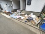現在建物を建築中です、建築中の物件については現地確認の他、同施工会社の完成施工例のご案内、担当者のプレゼンテーションにてご検討ください。適切なご検討の方法をご説明させて頂きます。
