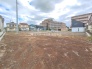 土地物件にはご確認頂くポイントがたくさんございます、土地だけのご見学の際もご遠慮せず、ぜひお気軽に担当スタッフにお申しつけくださいませ。
