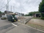 現在建物を建築中です、建築中の物件については現地確認の他、同施工会社の完成施工例のご案内、担当者のプレゼンテーションにてご検討ください。適切なご検討の方法をご説明させて頂きます。

