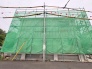 現在建物を建築中です、建築中の物件については現地確認の他、同施工会社の完成施工例のご案内、担当者のプレゼンテーションにてご検討ください。適切なご検討の方法をご説明させて頂きます。
