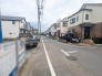 安心して暮らすことのできる住宅街。　住宅地の道路は一般に交通量が少なく車などの騒音が少ないため、住民にとって静かな生活環境が提供されます。
