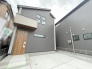 建物が完成しましたので室内のご見学予約スタート。当日のご見学予約も大歓迎です。お気軽にご連絡ください。エステート白馬国分寺店は火曜水曜も営業しております。
