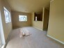 カウンターキッチンならではの開放的な見通し、全体が見渡せることでご家族の団欒スペースもより明るく笑顔が溢れる空間となります。
