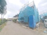 安心して暮らすことのできる住宅街。　住宅地の道路は一般に交通量が少なく車などの騒音が少ないため、住民にとって静かな生活環境が提供されます。
