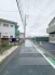 安心して暮らすことのできる住宅街。　住宅地の道路は一般に交通量が少なく車などの騒音が少ないため、住民にとって静かな生活環境が提供されます。
