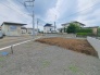 現地ご見学の際、スタッフが様々なご質問に対応いたします、周辺環境、前面道路、建築可能な建物について、ぜひご相談ください。
