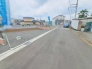 安心して暮らすことのできる住宅街。　住宅地の道路は一般に交通量が少なく車などの騒音が少ないため、住民にとって静かな生活環境が提供されます。
