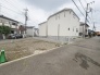 建築条件なしの敷地。弊社グループ「白馬建設」にて建物プランをご提案できます。実際の陽当たりやサイズ感を現地でお確かめください。

