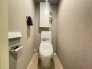 トイレにはウォシュレット機能を標準装備。
