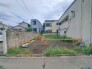 現在建物を建築中です、建築中の物件については現地確認の他、同施工会社の完成施工例のご案内、担当者のプレゼンテーションにてご検討ください。適切なご検討の方法をご説明させて頂きます。

