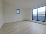 実際に室内をご見学頂くと生活のイメージが広がります。家具を置いたイメージや窓からの景色など、現地で体感ください。
