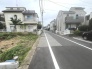 周辺は住宅が建ち並ぶ閑静な住宅街です。
