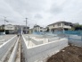 現地のご見学予約もスタートしました。周辺で売りに出ている物件も沢山御座います。まとめてご見学ができますのでお気軽にお申しつけください。

