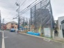 現在建物を建築中です、建築中の物件については現地確認の他、同施工会社の完成施工例のご案内、担当者のプレゼンテーションにてご検討ください。適切なご検討の方法をご説明させて頂きます。
