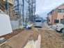 周辺は住宅が建ち並ぶ閑静な住宅街です。
