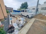 安心して暮らすことのできる住宅街。　住宅地の道路は一般に交通量が少なく車などの騒音が少ないため、住民にとって静かな生活環境が提供されます。
