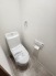 トイレにはウォシュレット機能を標準装備。

