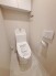 トイレにはウォシュレット機能を標準装備。
